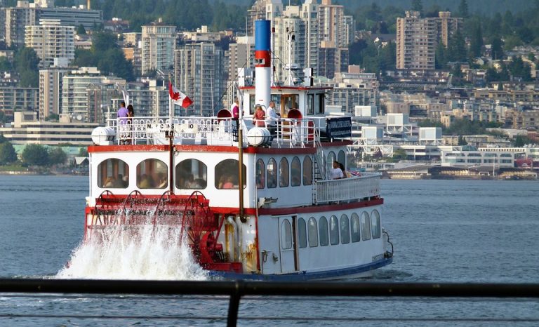 shuffle-boat-52307_960_720.jpg