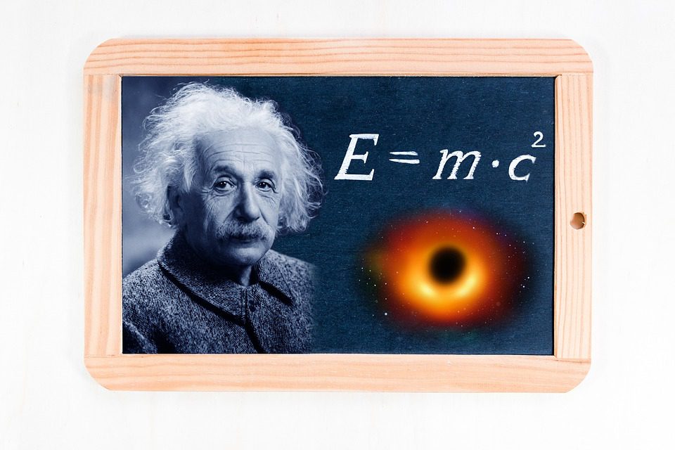 einstein-4129246_960_720.jpg