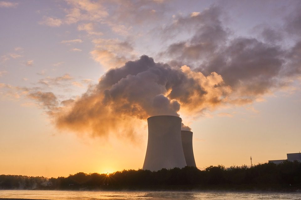 nuclear-power-plant-4535760_960_720.jpg