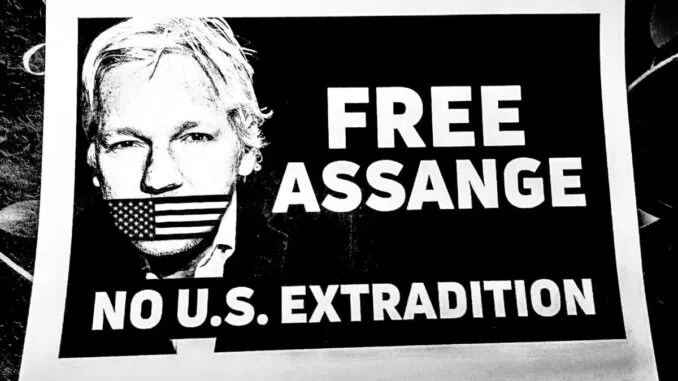 Bipartisan House Members Urge Biden Administration to Drop Extradition Case Against Julian Assange