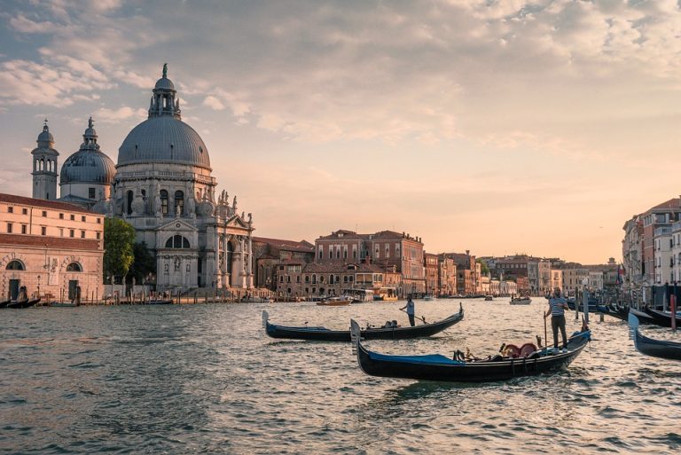 From Pasta to Pizza: Italy’s Culinary Delights Await!