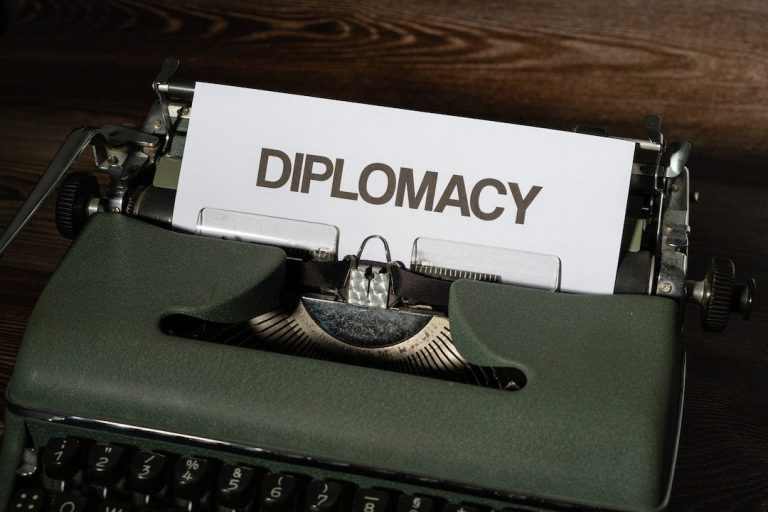 The-Role-of-Diplomacy-in-Middle-East-Conflict-Resolution.jpg