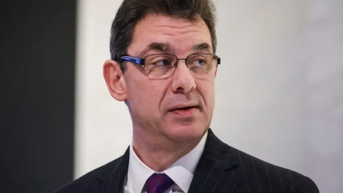 Pfizer Apologizes for Spreading Misinformation on mRNA Shots