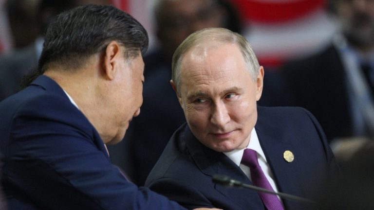 The West is Crumbling: Russia and China Must Prepare for the Reckoning